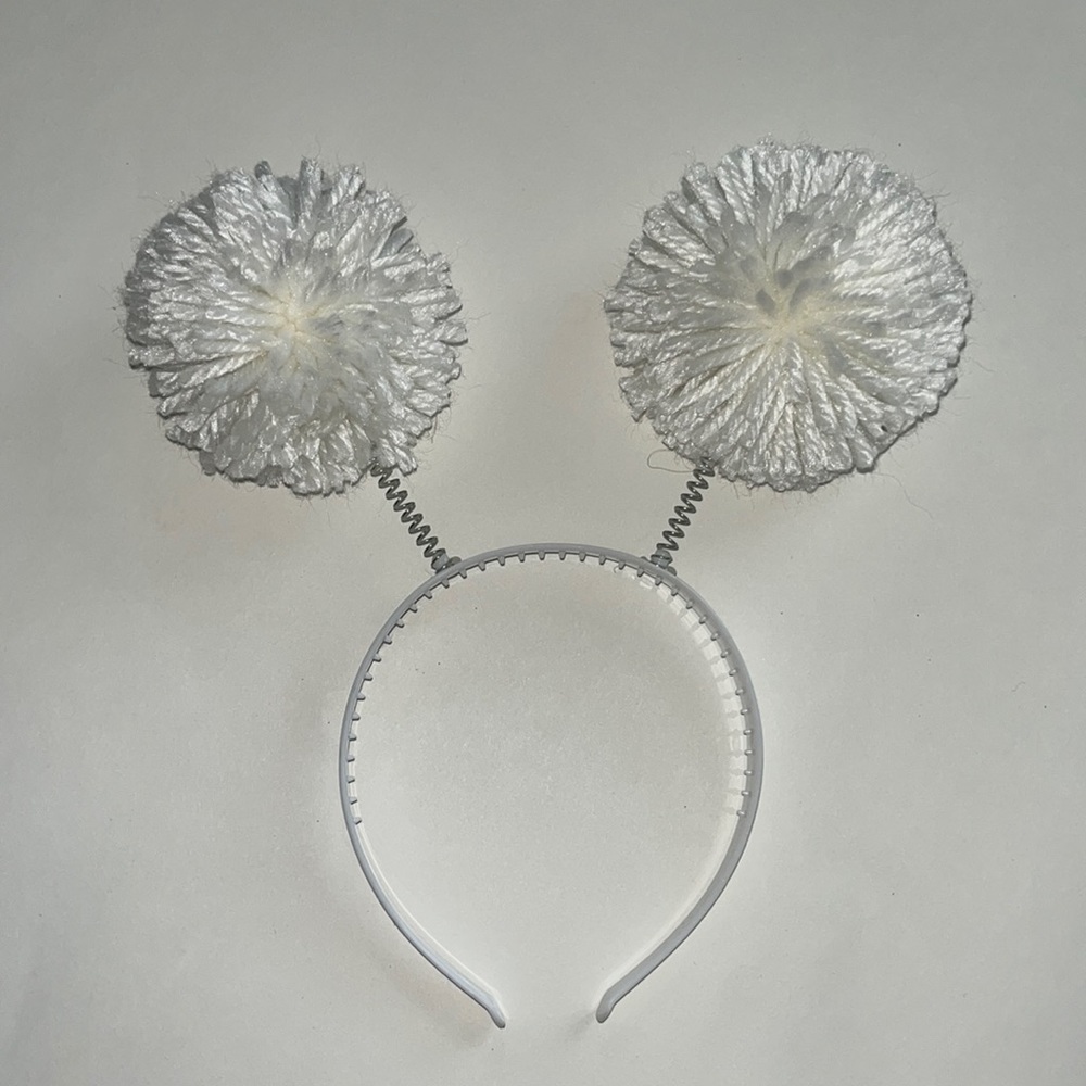 Fun white Pom Pom headband Halloween costume